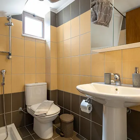 Mari Chania, With Private Ecologic Pool And Amazing View! 하니아