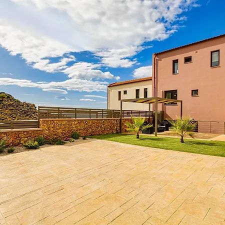 Mari Chania, With Private Ecologic Pool And Amazing View! Chania (Crete)