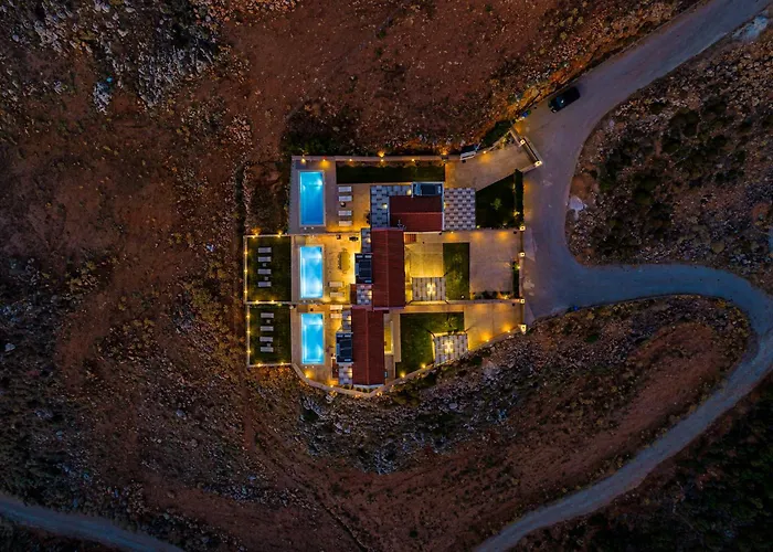 Mari Chania, With Private Ecologic Pool And Amazing View! Ханья