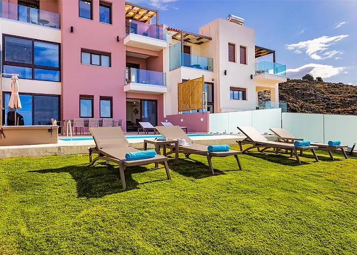 Mari Chania, With Private Ecologic Pool And Amazing View! Вилла