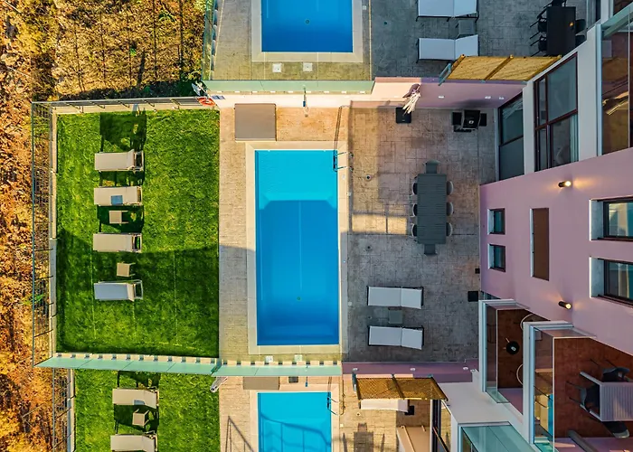 Mari Chania, With Private Ecologic Pool And Amazing View! * Ханья