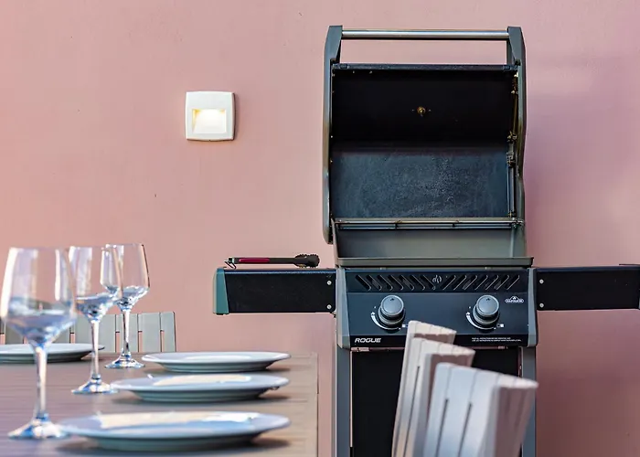 Mari Chania, With Private Ecologic Pool And Amazing View! Villa