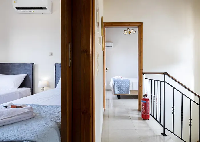 Mari Chania, With Private Ecologic Pool And Amazing View! * Chania (Crete)