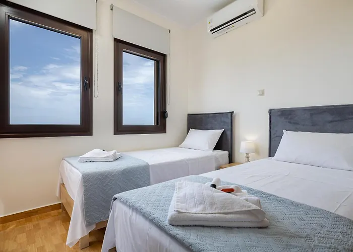 Mari Chania, With Private Ecologic Pool And Amazing View! Вилла