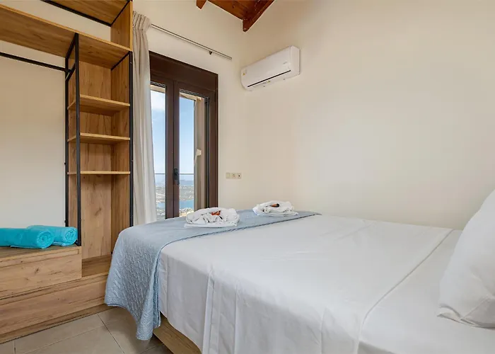 Mari Chania, With Private Ecologic Pool And Amazing View!