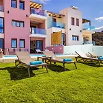 Mari Chania, With Private Ecologic Pool And Amazing View! Villa