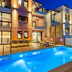 Mari Chania, With Private Ecologic Pool And Amazing View! Villa *