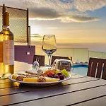 Villa Mari Chania, With Private Ecologic Pool And Amazing View! *