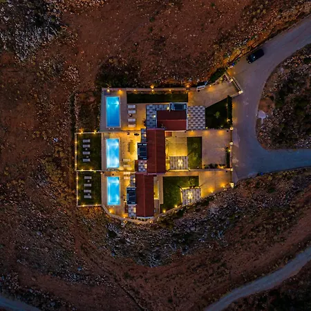 Mari Chania, With Private Ecologic Pool And Amazing View! 干尼亞