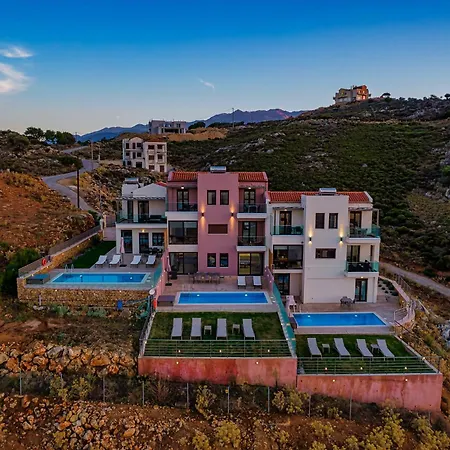 Mari Chania, With Private Ecologic Pool And Amazing View! 别墅 干尼亞
