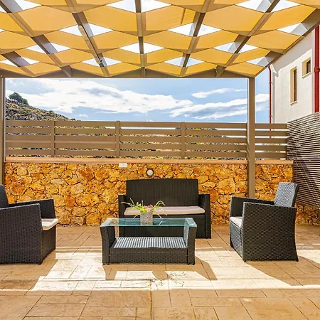Mari Chania, With Private Ecologic Pool And Amazing View! 别墅 干尼亞